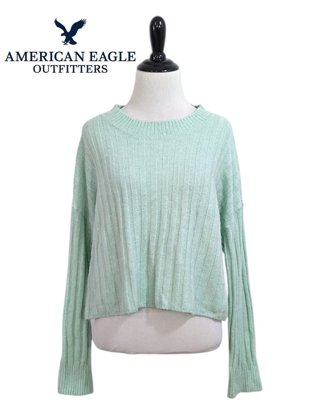 American Eagle Ultra Soft Aqua Cropped Sweater - Size Medium Womens